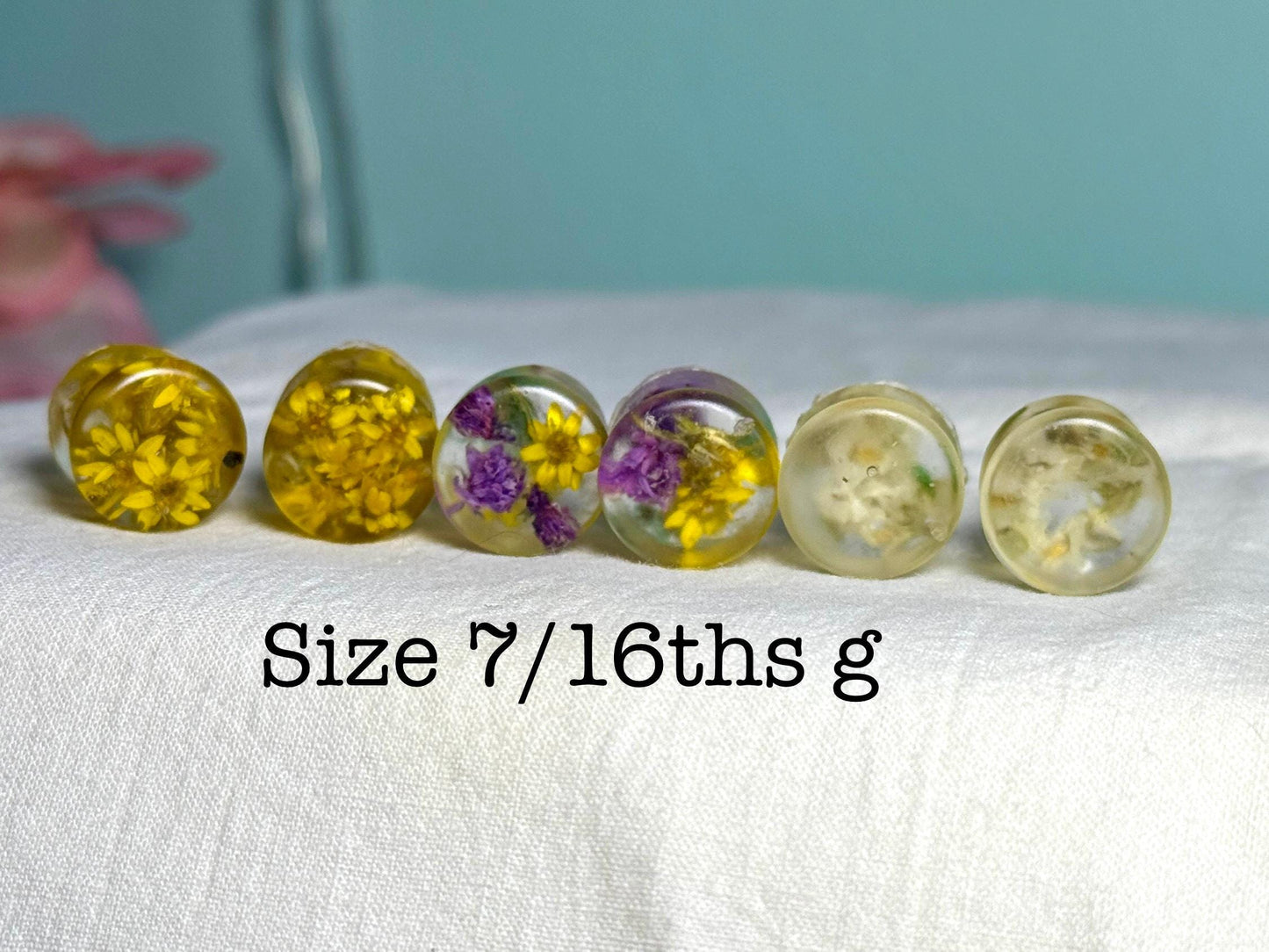 7/16” Floral Resin Plugs | Handmade Floral Ear Gauges | Real Dried Flower Plugs, Unique Gauge Plug Earring, Plug Earrings, Handmade Plugs