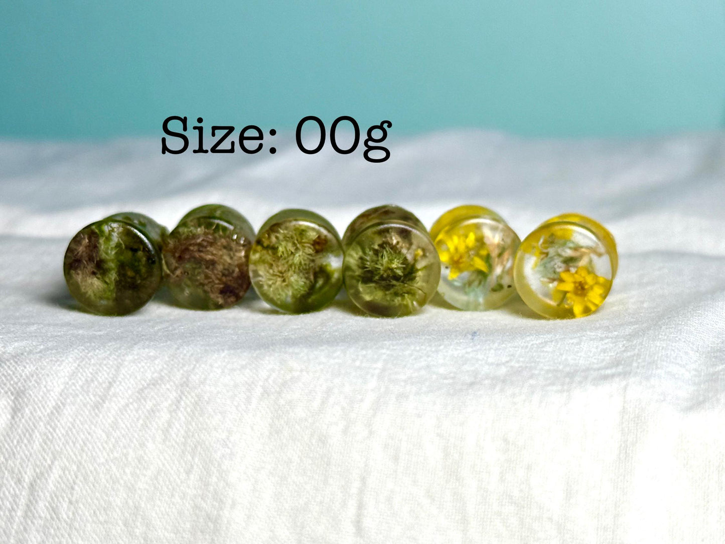 00g Resin Plugs | Real Flower & Moss Ear Gauges | Handmade Botanical Jewelry