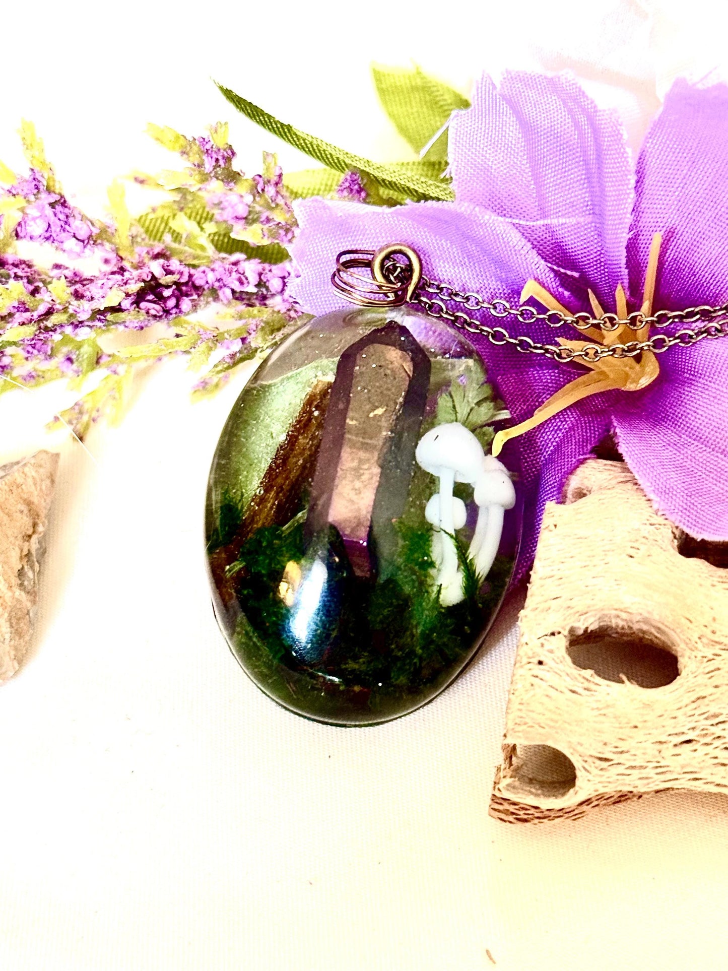 Handmade Resin Pendant with Aura Quartz, Mushroom & Moss – Nature-Inspired Jewelry, Bronze Chain Necklace, Unique Boho Gift