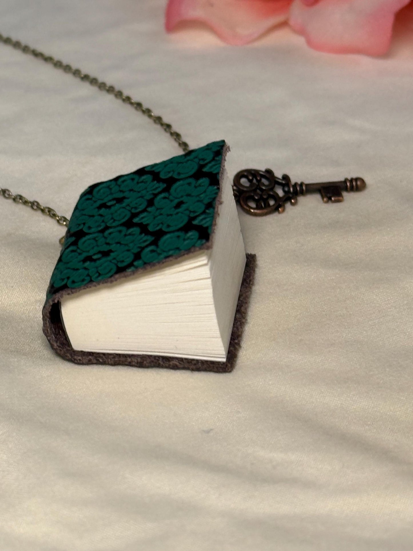 Handmade Mini Journal Necklace with Bronze Key – Antique Book Pendant, Vintage-Inspired Gift, Wearable Notebook