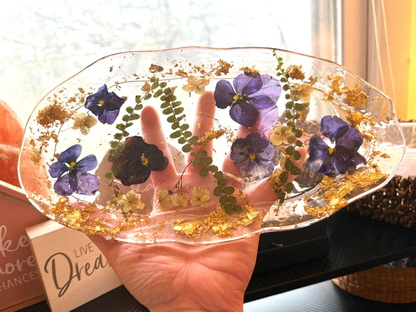 Handcrafted Resin Tray – Violas, Ferns, Hydrangeas & Gold Flake