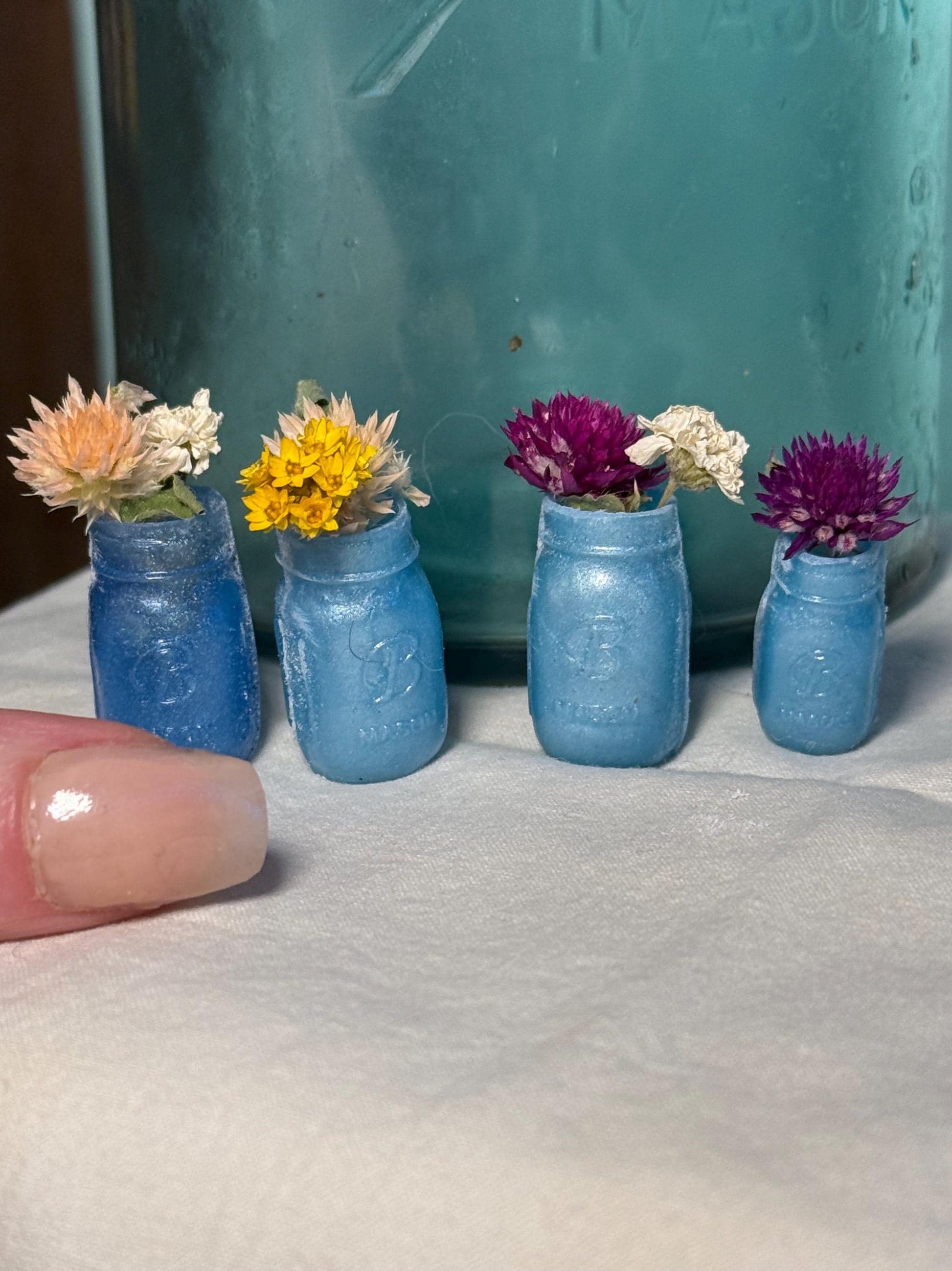 Mini Resin Mason Jar with Dried Flowers | Customizable Colors & Glitter | Tiny Floral Keepsake