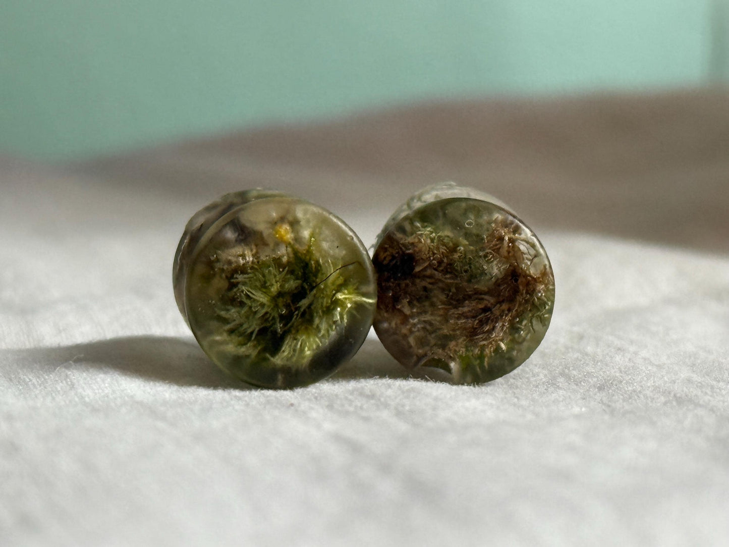 00g Resin Plugs | Real Flower & Moss Ear Gauges | Handmade Botanical Jewelry