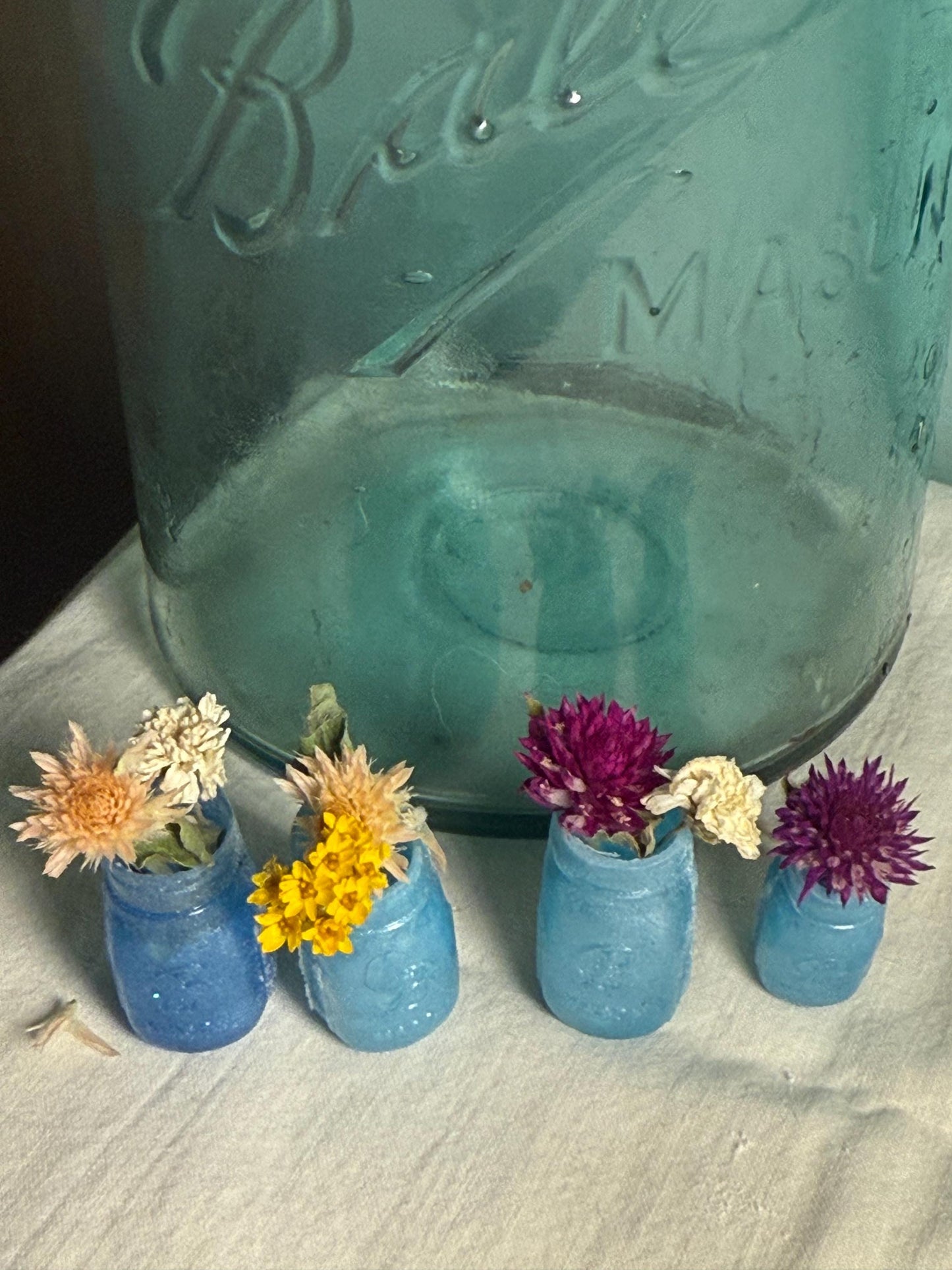 Mini Resin Mason Jar with Dried Flowers | Customizable Colors & Glitter | Tiny Floral Keepsake