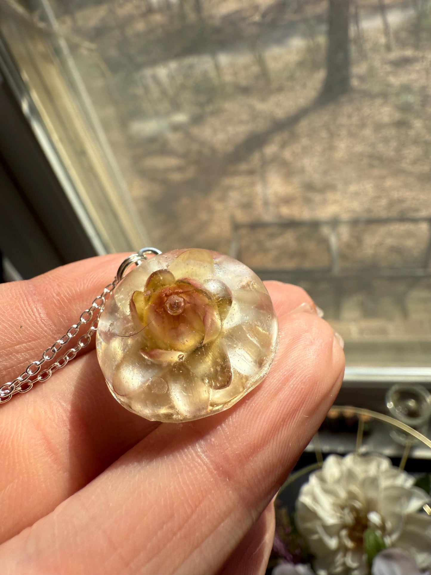 Handmade Resin Flower Pendant Necklace | Preserved Flower Jewelry | Nature-Inspired Gift | Botanical Resin Pendant Adjustable Silver Chain